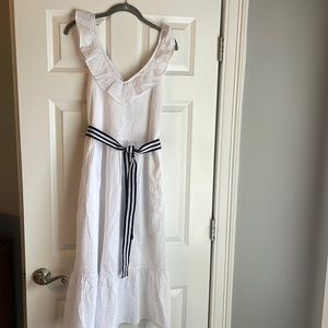 Vineyard Vines | Target Collab White Dress with Navy Blur and white belt